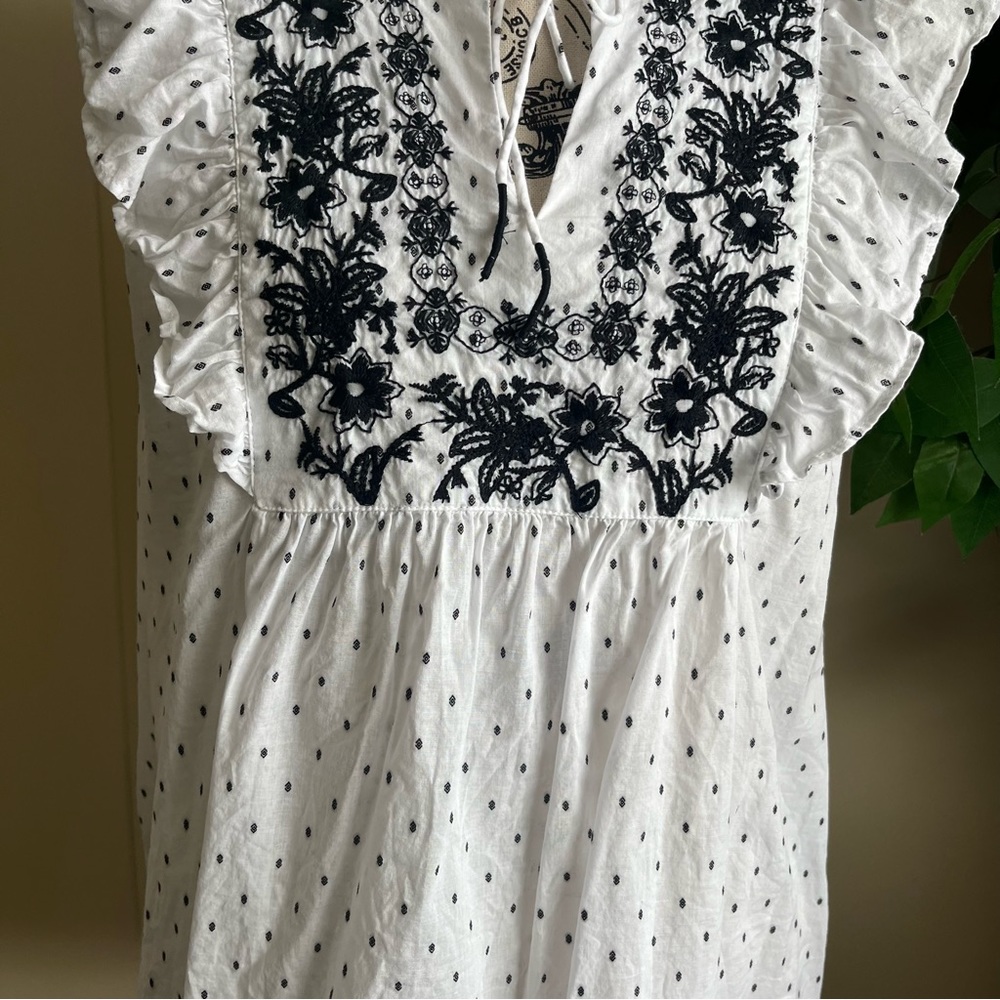 Loft Embroidered Floral Dot Ruffle Sleeveless Top White Sz S - Picture 6 of 16